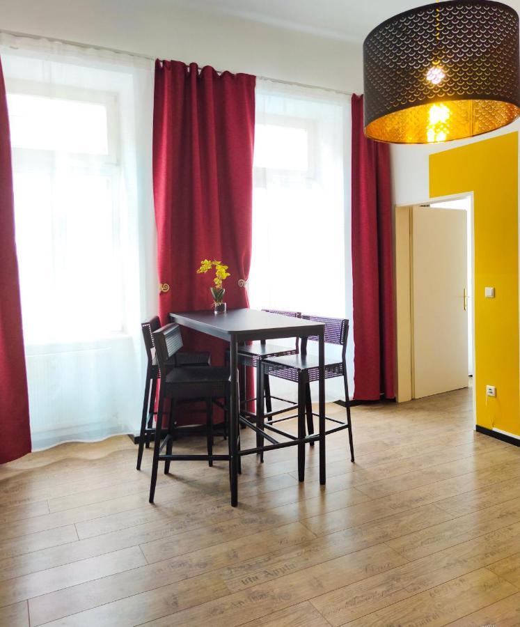 Highlight Apartment Naschmarkt Vienna Luaran gambar