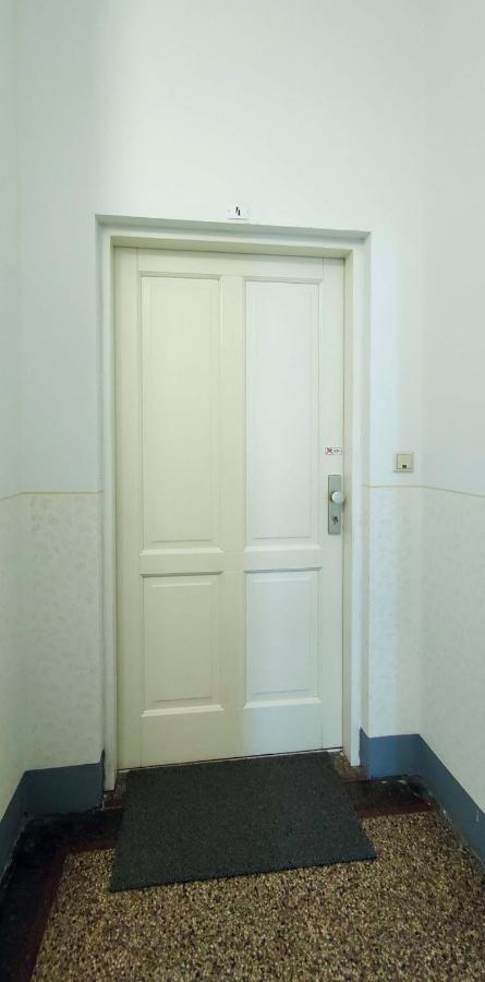 Highlight Apartment Naschmarkt Vienna Luaran gambar
